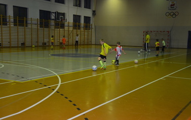 Zdjęcie przedstawia piłkarzy junior&oacute;w lkp pieczarka