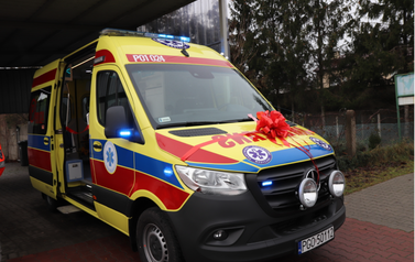 Przekazanie nowej karetki dla Grodziskiego Szpitala