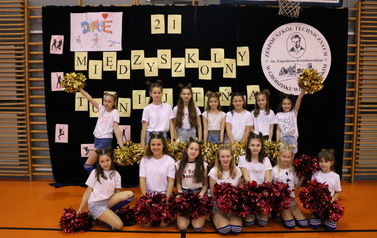 Zesp&oacute;ł cheerleaderek "Czirczerki"