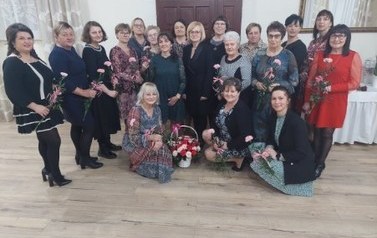 Podziękowania dla Przewodniczącej i Zarządu KGW w Śniatach