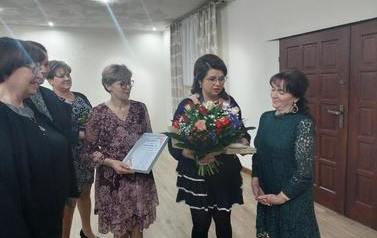 Podziękowania dla Przewodniczącej i Zarządu KGW w Śniatach