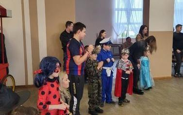zdjęcie przedstawia balik karnawałowy