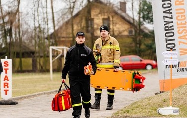1 11 03 22 Tropem Wilczym Bieg Pamięci Żołnieży Wyklętych w Wielichowie