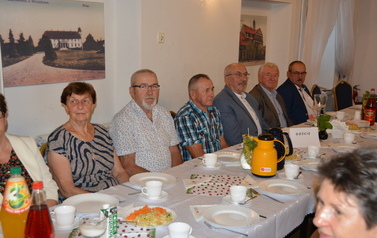 zdjęcia ze spotkania senior&oacute;w