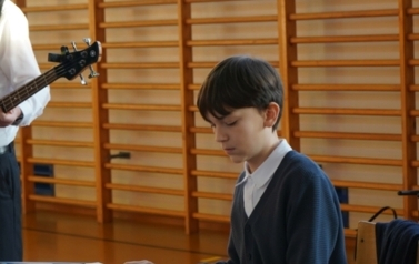 image001
