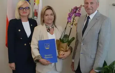 Powierzenie obowiązk&oacute;w dyrektorskich i awanse zawodowe 