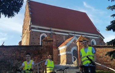 Dariusz_Rafal_Adam_Kryszak_kosciol_w_Wilkowie_Polskim