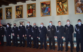 Przekazanie promes na zakup  samochod&oacute;w ratowniczo-gaśniczych dla OSP