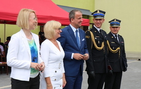 Przekazanie nowego samochodu ratowniczo-gaśniczego dla Ochotniczej Straży Pożarnej Wilkowo Polskie