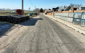 Zdjęcie przestawia drogę