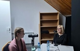 53d0543f-efe2-41c4-aa92-785b0ec7c849