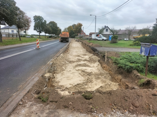 Przebudowa drogi wojew&oacute;dzkiej nr 312 w&nbsp;m. Ziemin polegająca na&nbsp;budowie drogi dla rower&oacute;w