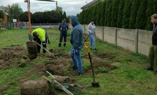 Zdjęcie do Rewitalizacja placu zabaw w Wilkowie rozpoczęta!