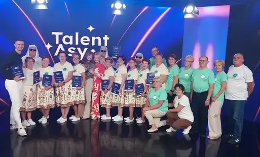 Grupa „Pląsacze” na nagraniu programu „TalentAsy Senior”