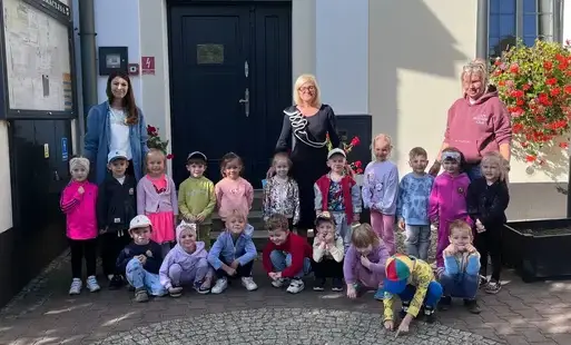 Budujemy dobre relacje- wizyta przedszkolaków w Urzędzie Miejski w Wielichowie